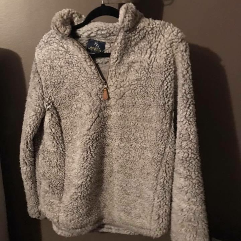 Simply southern gray frosty tip  Sherpa size large